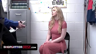 Powdered Milf Forgiven Lane Lets A catch Security Guard Fill Her Mature Pussy Yon Hot Jizz